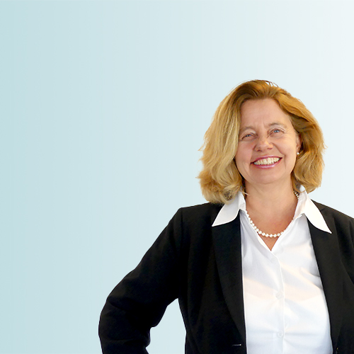 Yolanda Merri, Managerin Auftragsabwicklung