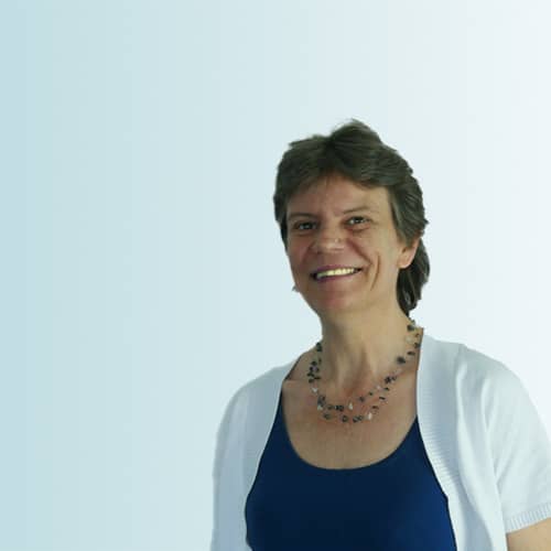 Sharon Hauser, Logistik